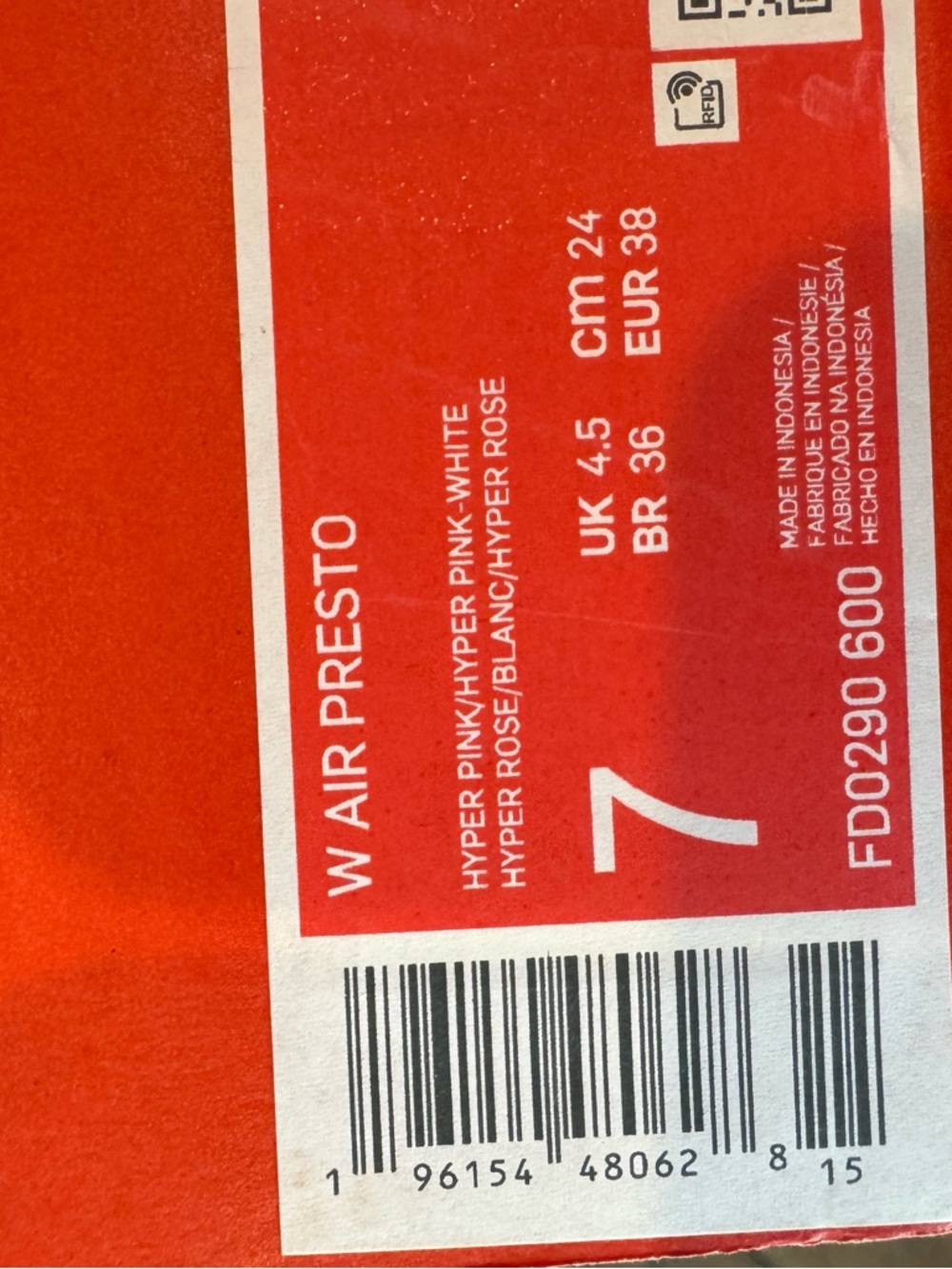 Nike Women’s Neon Pink Athletic Sneakers - Picture 4 of 5